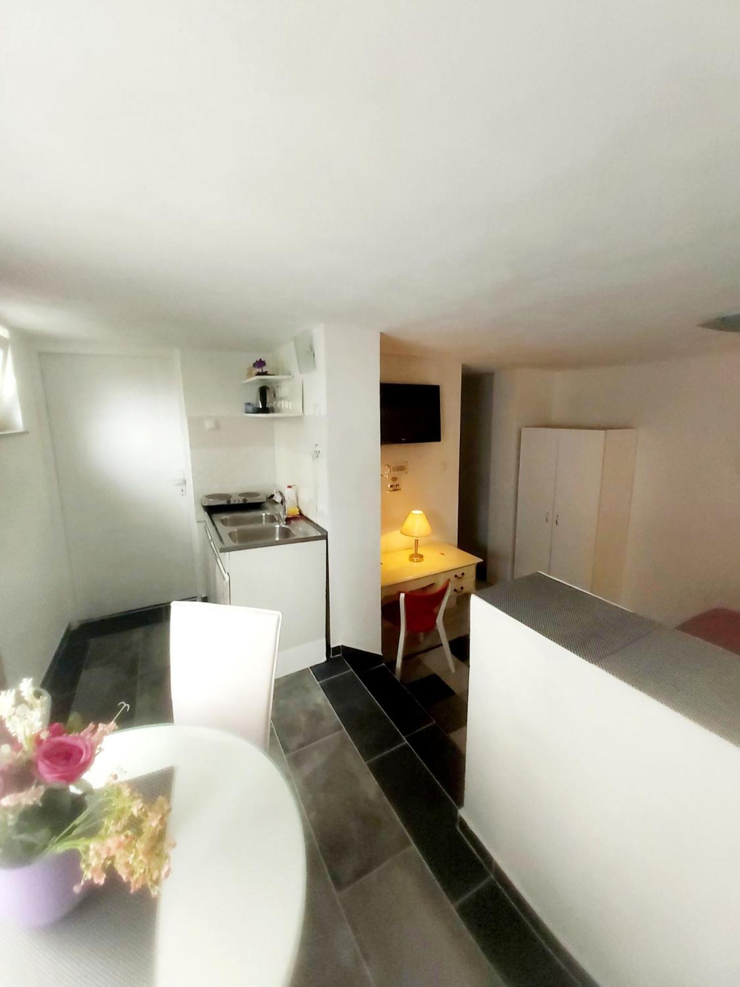 Apartman Andrea 4 바냐루카 객실 사진